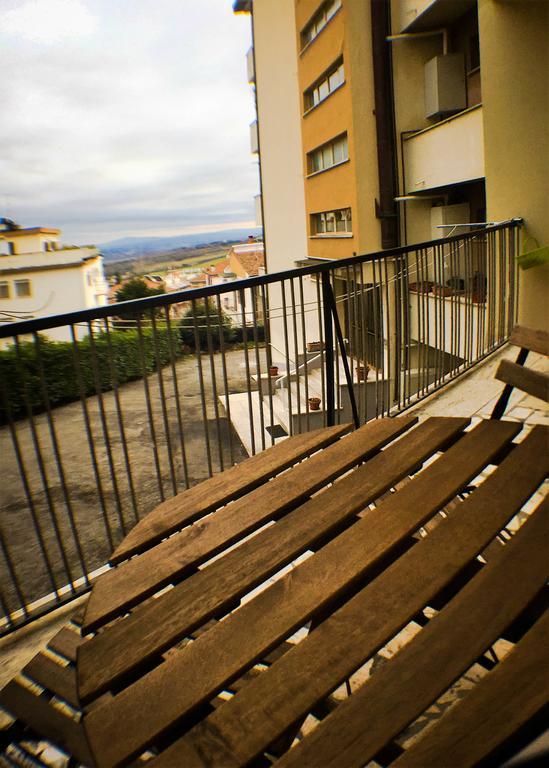 Enzo Lettings Lägenhet Chianciano Terme Exteriör bild